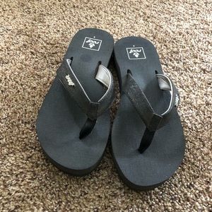 Reef sandal. Women’s size 8